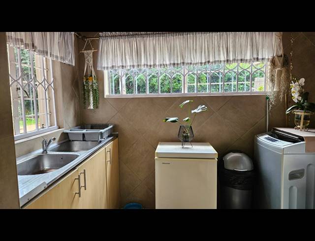 3 BEDROOM HOUSE FOR SALE IN ALBERTON NORTH